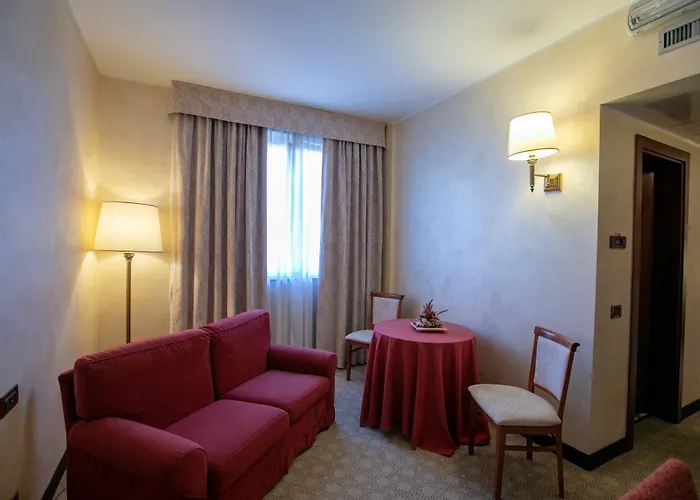 Scia' On Martin Hotel 4*