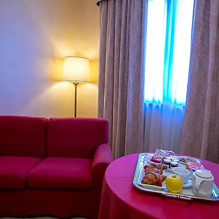Scia' On Martin Hotel 4*