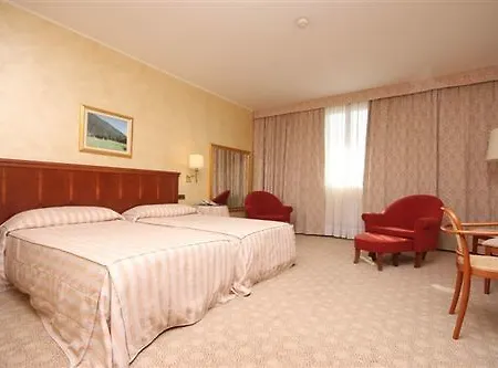 Scia' On Martin Otel 4*